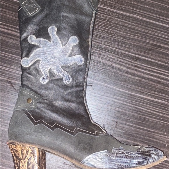 Women’s leather boots Size 5 (35) - Picture 6 of 8